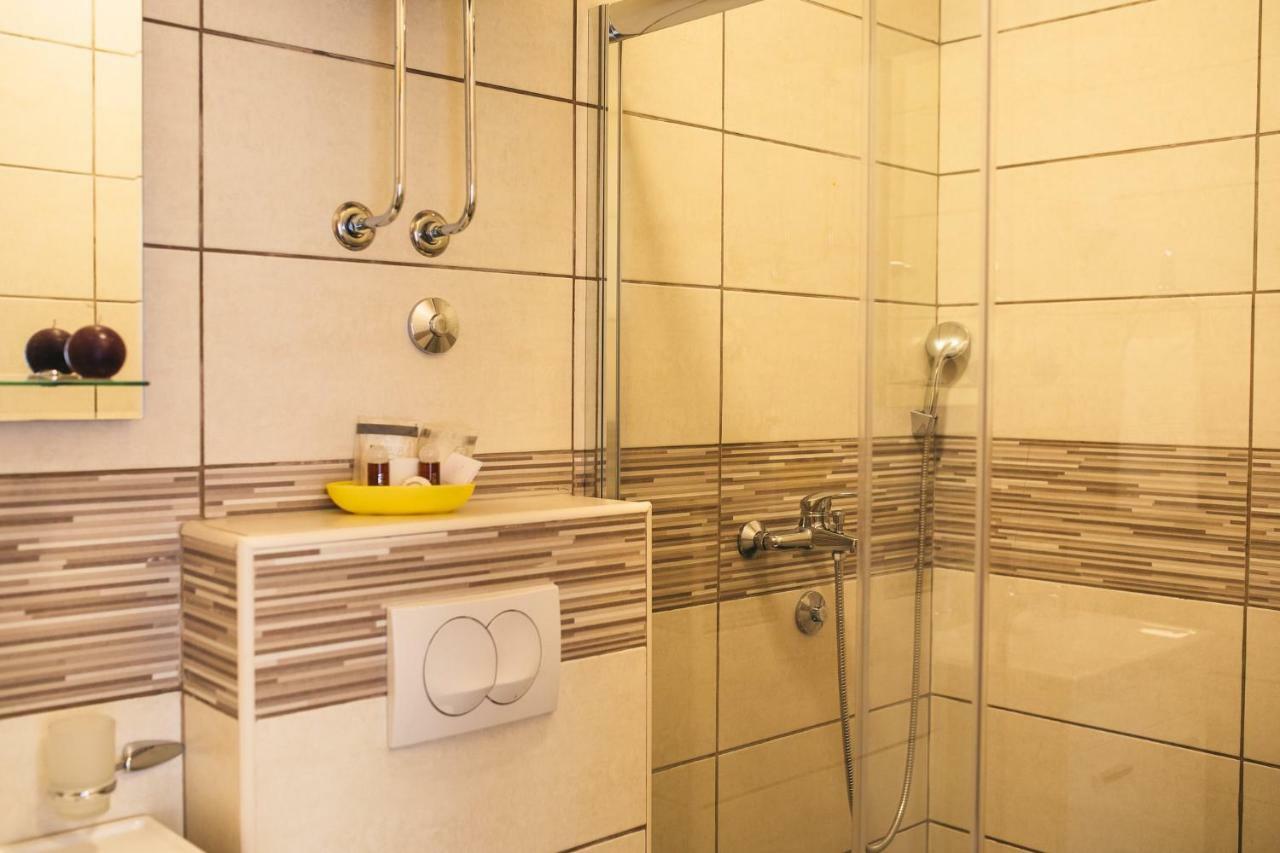 Apartments Vojislav Virpazar Extérieur photo