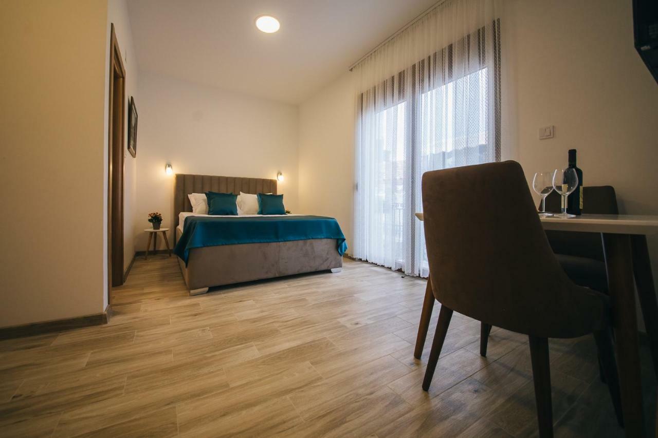 Apartments Vojislav Virpazar Extérieur photo