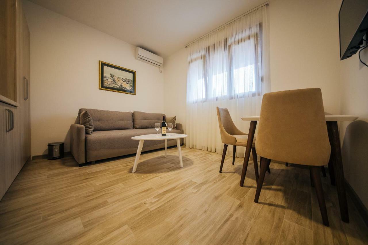 Apartments Vojislav Virpazar Extérieur photo