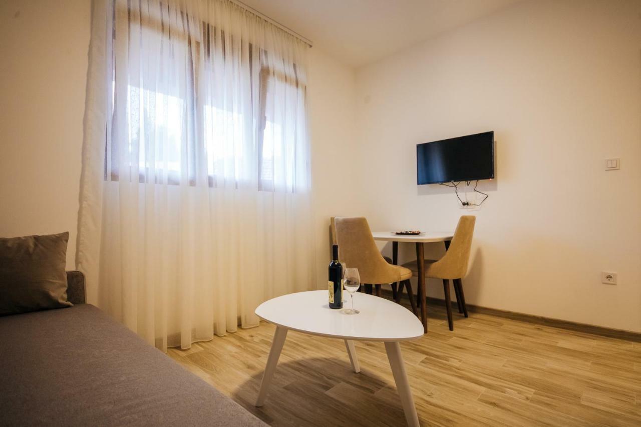 Apartments Vojislav Virpazar Extérieur photo