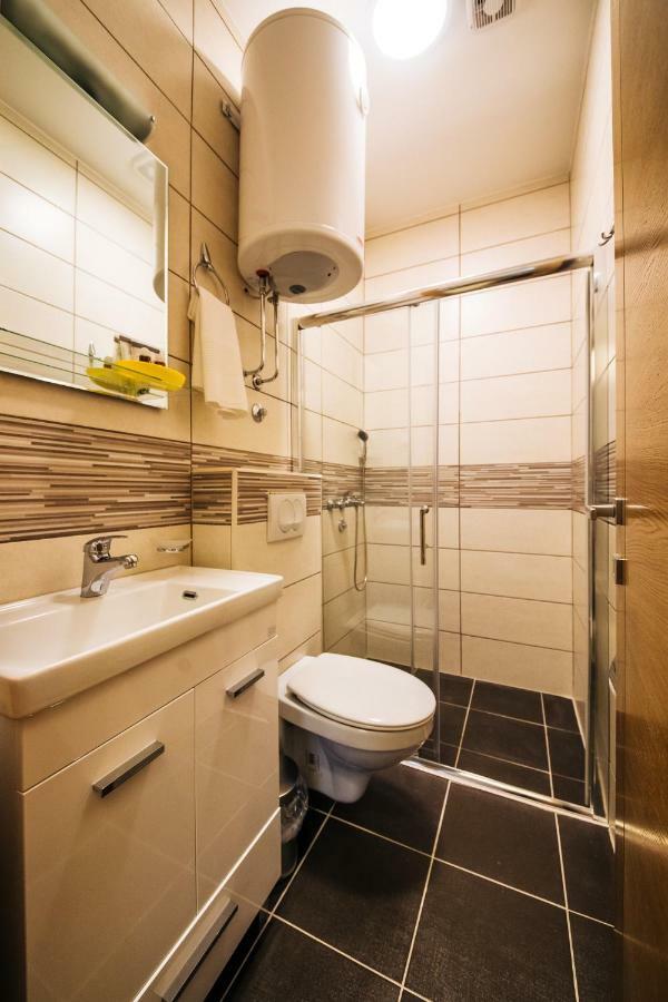 Apartments Vojislav Virpazar Extérieur photo